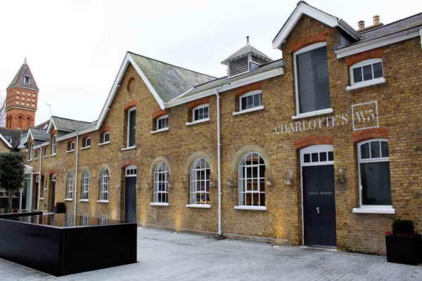 Charlotte's W5, Ealing