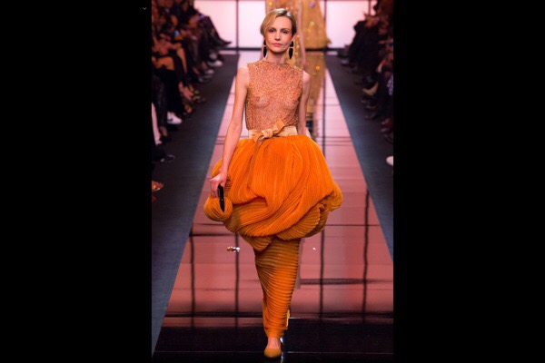 Giorgio Armani Spring 2017 Couture